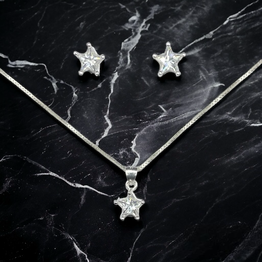 CONJUNTO DE PLATA FINA ESTRELLA CON CIRCON BLANCO