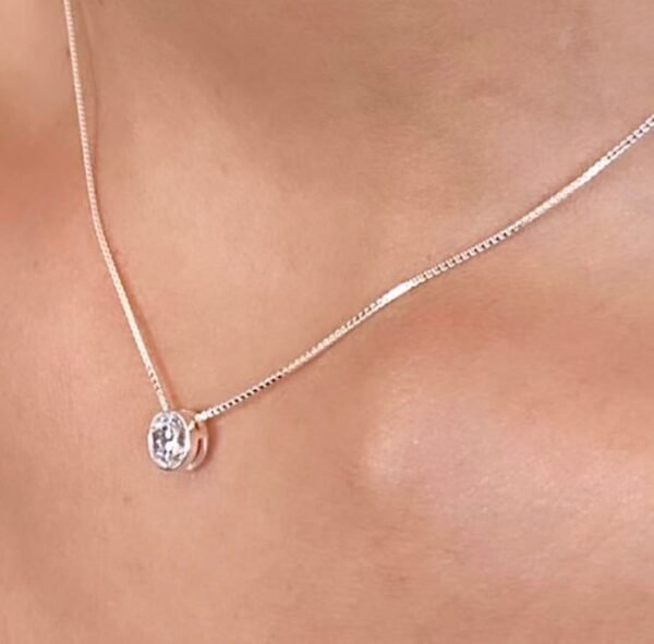 CONJUNTO DE PLATA FINA PUNTO DE LUZ CIRCÓN SIN VALIER