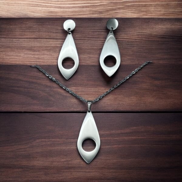 CONJUNTO EN ACERO QUIRURGICO DISEÑO