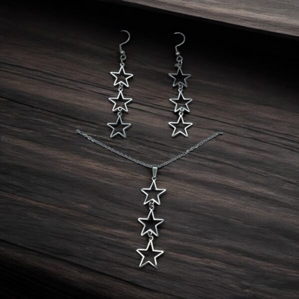 CONJUNTO EN ACERO QUIRURGICO ESTRELLAS LARGO