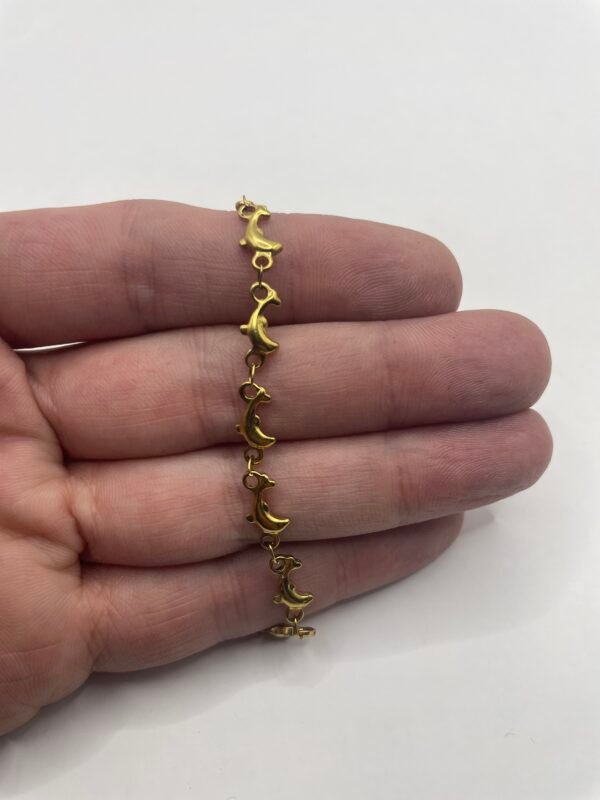 PULSERA EN ACERO QUIRURGICO DORADA