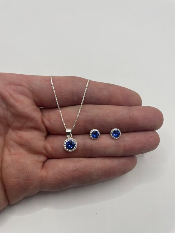 IMG_0888 CONJUNTO DE PLATA FINA CON CIRCON Y CRISTAL AZUL