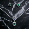 CONJUNTO DE PLATA FINA CON CIRCON Y CRISTAL DE COLOR VERDE
