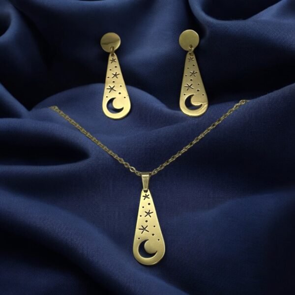 CONJUNTO EN ACERO QUIRURGICO UNIVERSO DORADO