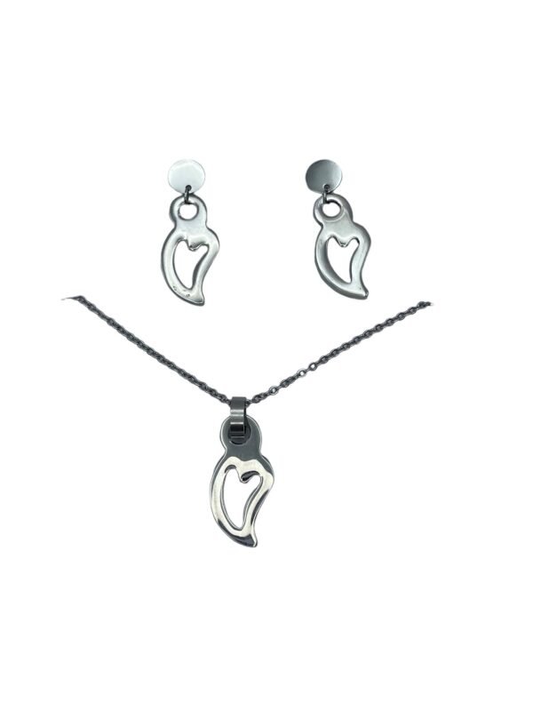 CONJUNTO EN ACERO QUIRURGICO CORAZON ALARGADO