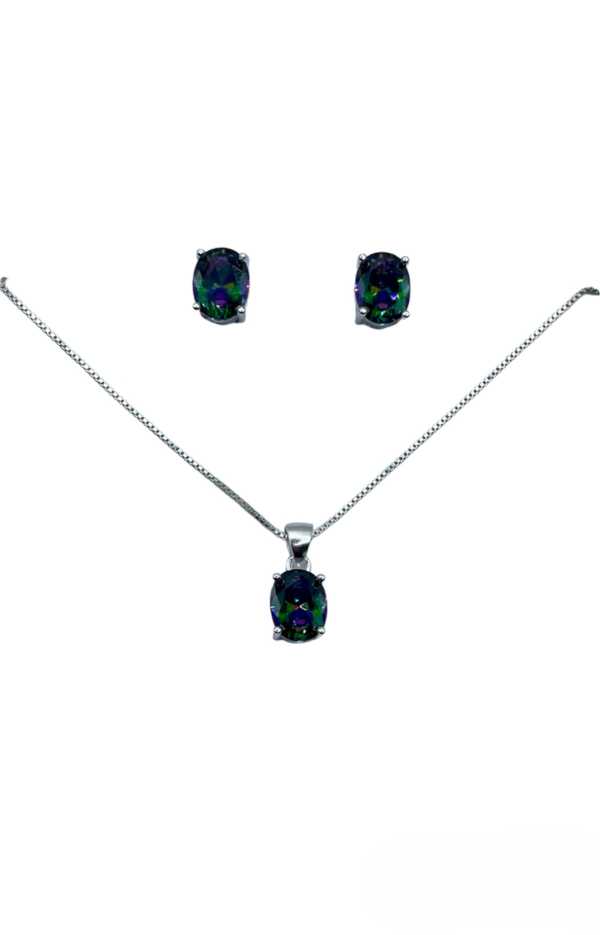 CONJUNTO DE PLATA FINA CON CIRCON TORNASOL OVALADO