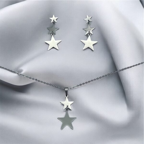 CONJUNTO EN ACERO QUIRURGICO ESTRELLAS DEGRADÉ