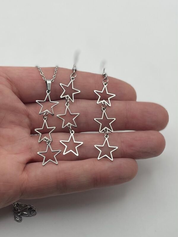 CONJUNTO EN ACERO QUIRURGICO ESTRELLAS LARGO
