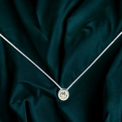 Imagen de WhatsApp 2024-08-05 a las 22.25.17_1e4cb287 COLGANTE DE PLATA FINA PUNTO DE LUZ CIRCON SIN VALIER