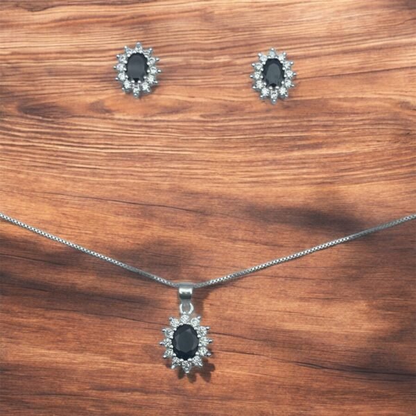 CONJUNTO DE PLATA FINA LADY DEE NEGRO CON CIRCON